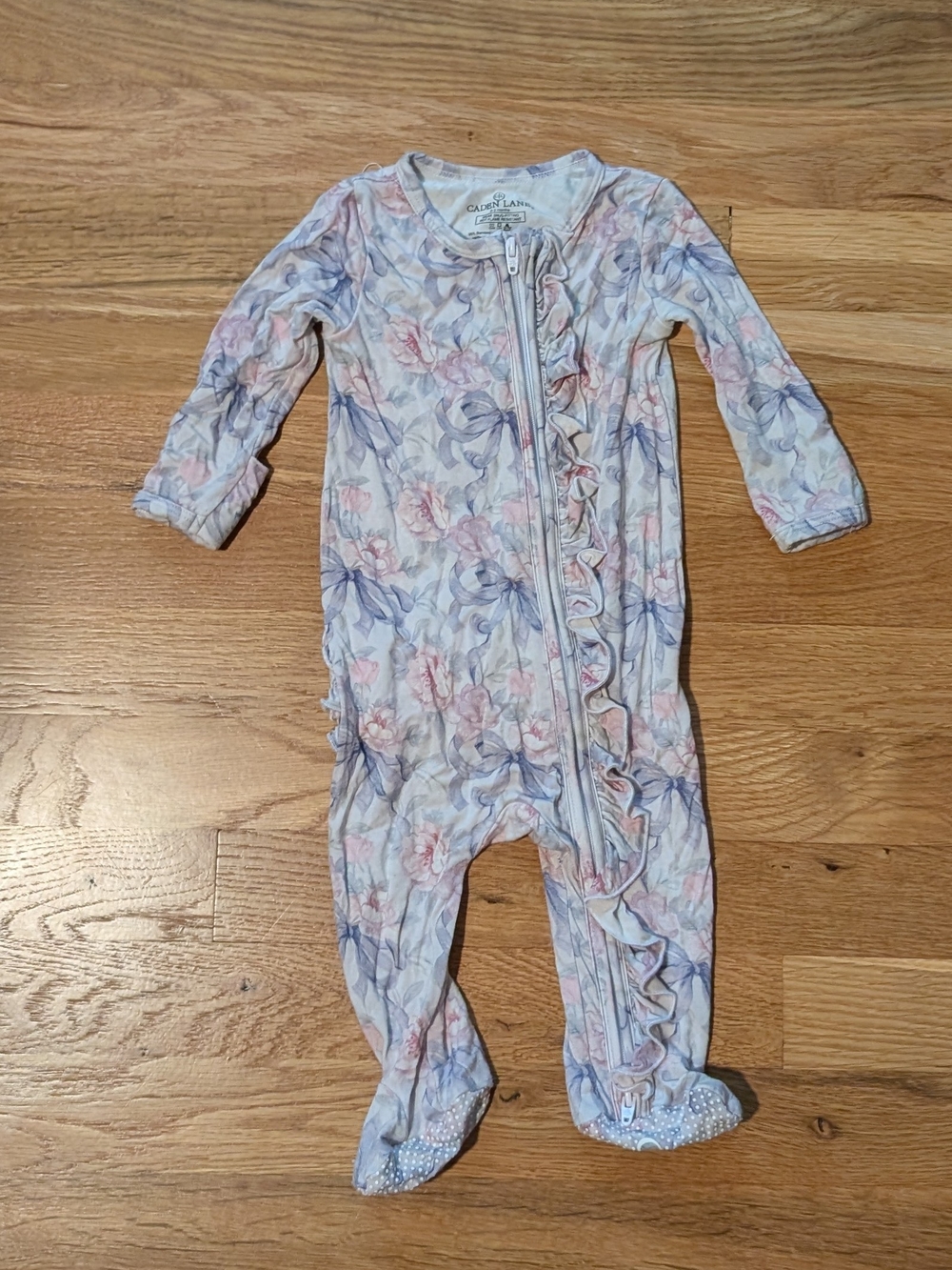 Caden Lane 0-3 Floral Ruffle Zip Footie
